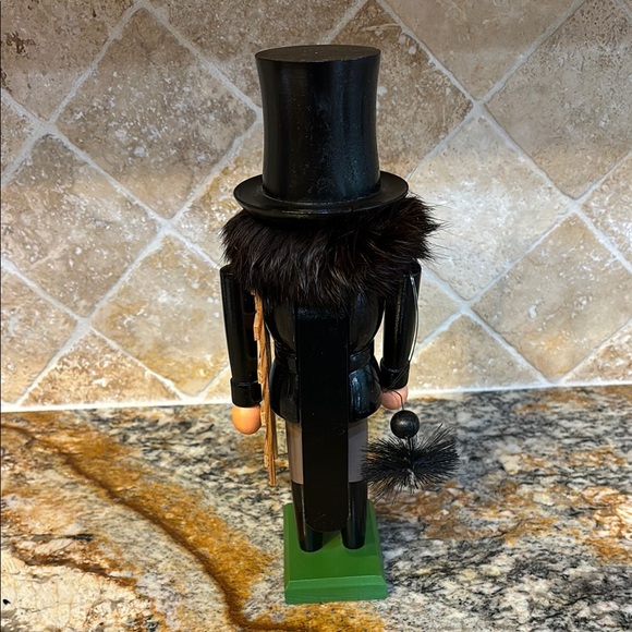 Vintage German Erzgebirge Chimney Sweep Nutcracker - Picture 3 of 9